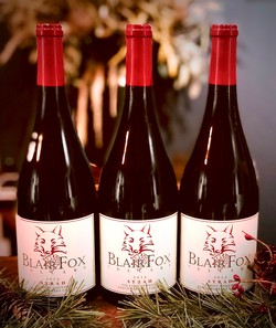 Deck the Halls with Syrah Gift Pack